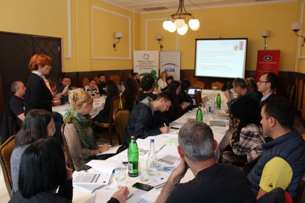REGIONAL YOUTH COMPACT FOR EUROPE - A TOOL-KIT TO MANAGE THE EU INTEGRATION POLICIES